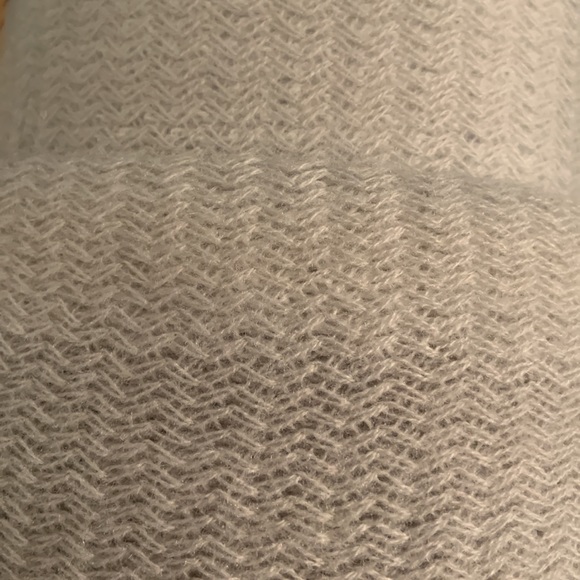 Mark & Graham throw blanket - Picture 5 of 6